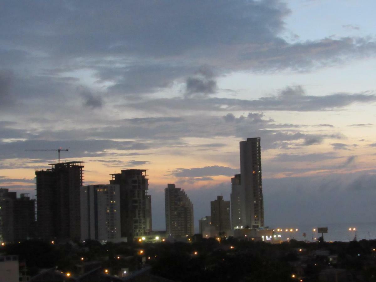 Vivienda Turistica Las Palmas Cartagena Exteriör bild